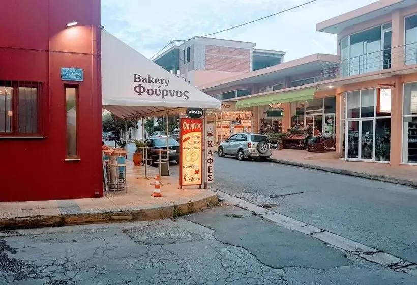 Ts George S Apartments By The Airport