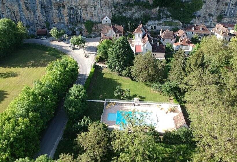 호텔 Logis Hôtels   Hôtel Restaurant Domaine Les Falaises