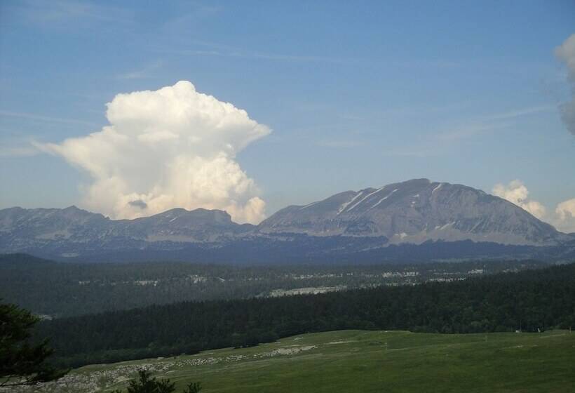 호텔 Hôtel Du Vercors