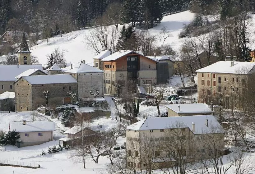ホテル Hôtel Du Vercors
