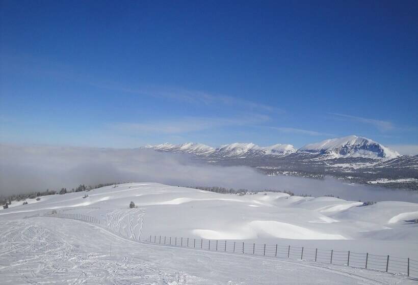 호텔 Hôtel Du Vercors