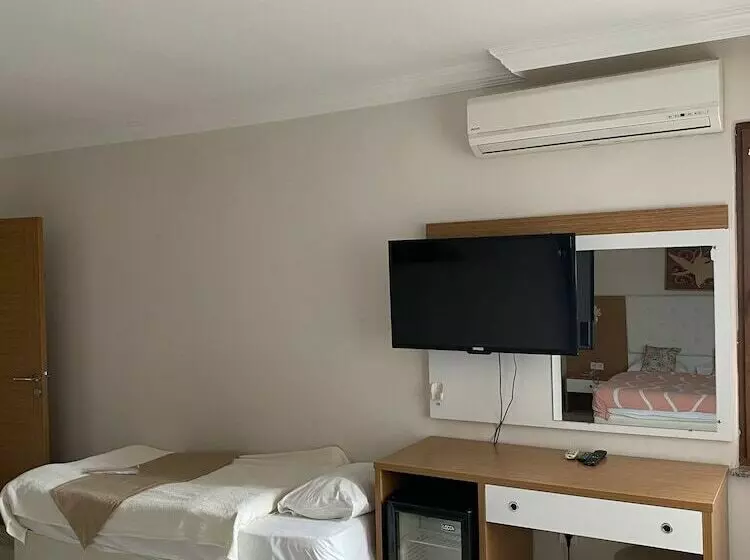 ホテル Igneada Parlak Resort