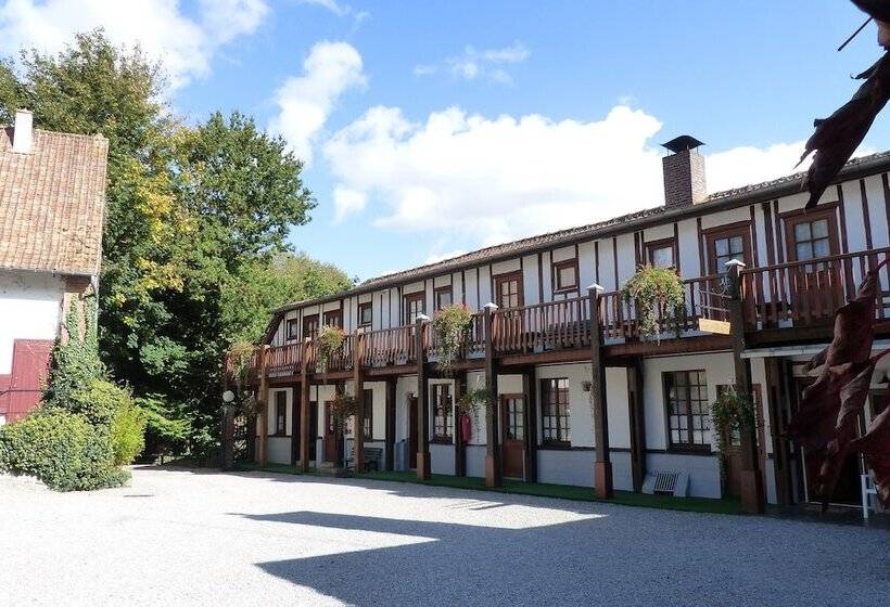 ホテル Le Domaine D Herambault