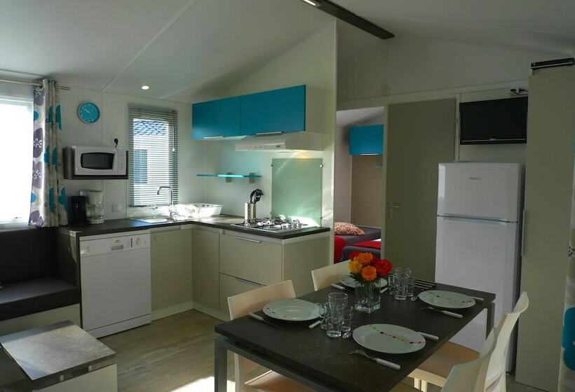 Отель Mobilandes Sanguinet