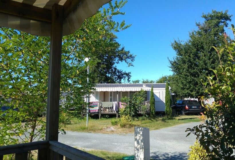 Отель Mobilandes Sanguinet