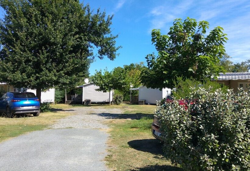 Отель Mobilandes Sanguinet