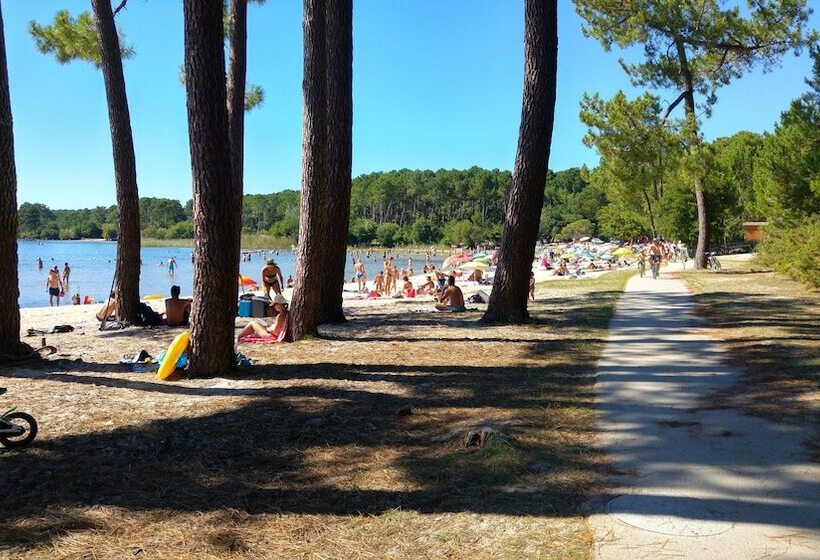 Отель Mobilandes Sanguinet