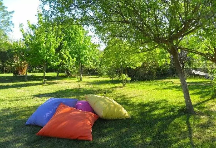 Hotelli Villa White Apart