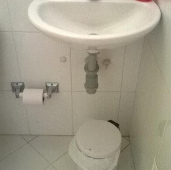 فندق Zafiro Real