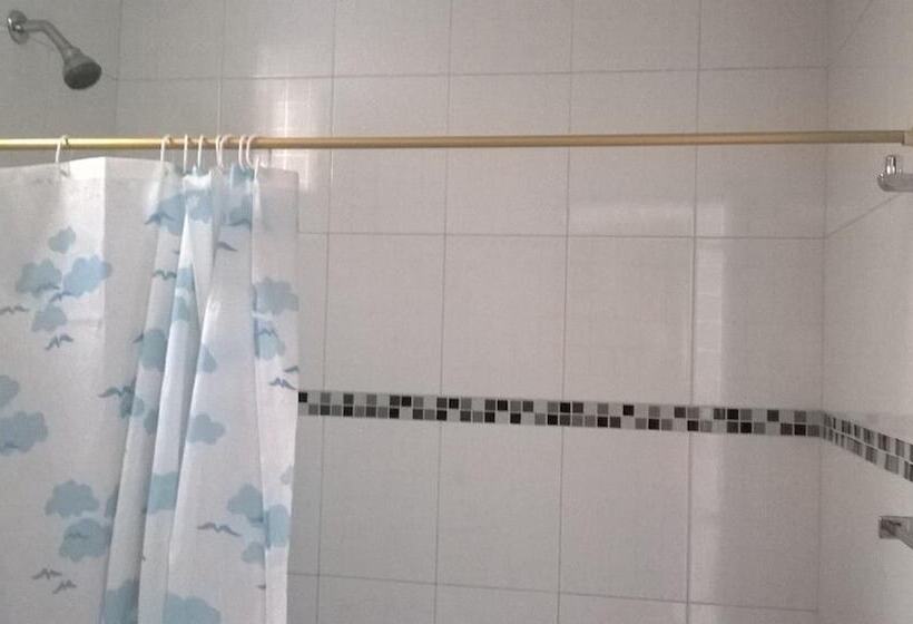 فندق Zafiro Real