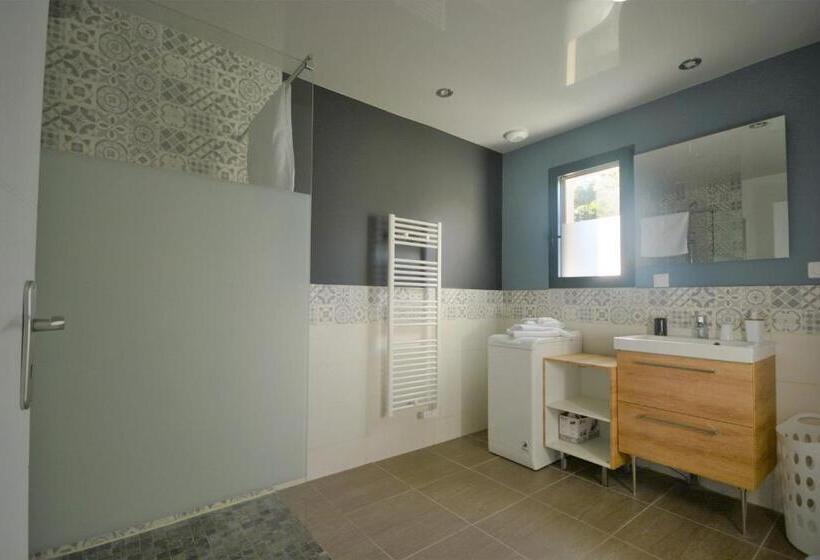 Пансион Gite L  Echo Des 2 Baies