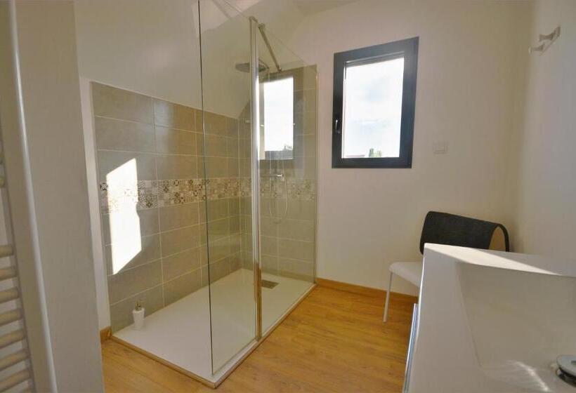 Пансион Gite L  Echo Des 2 Baies