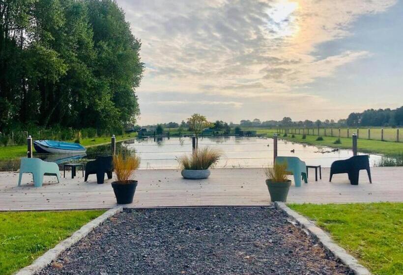 Пансион Gite L  Echo Des 2 Baies