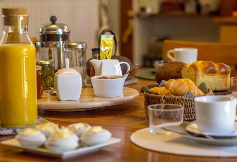 Пансион La Maison De L'ousse