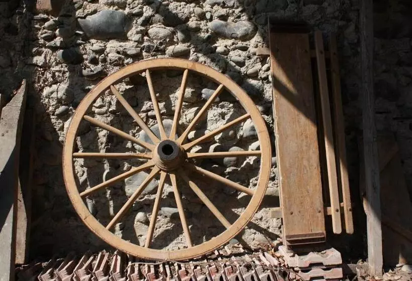 Majatalo La Maison De L'ousse