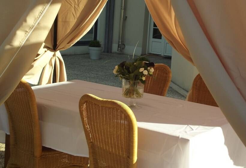 بنسيون Les Védières