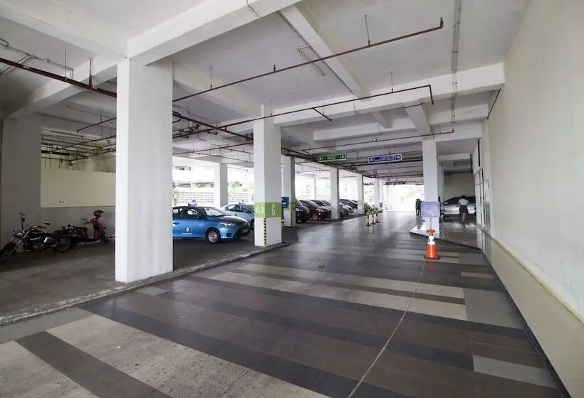 Reddoorz Apartment @ Margonda Residence 3