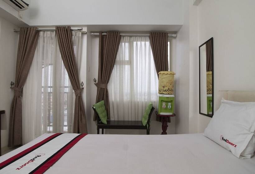 Reddoorz Apartment @ Margonda Residence 3