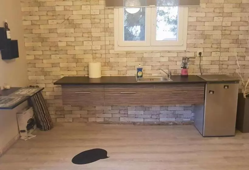 Ts George S Apartments By The Airport