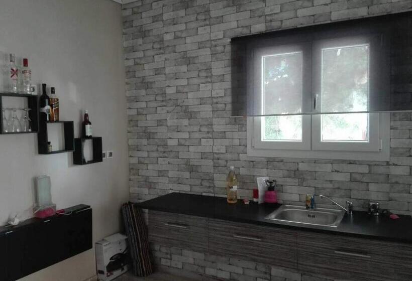 Ts George S Apartments By The Airport