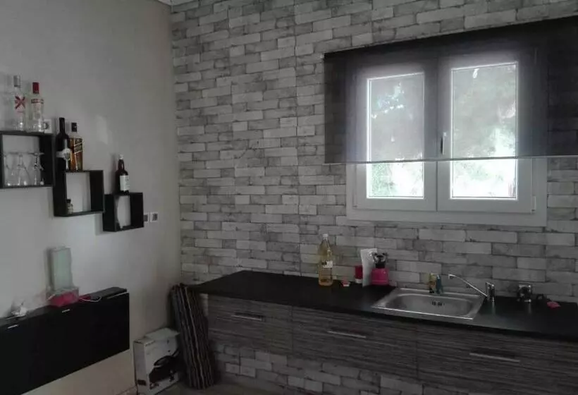 Ts George S Apartments By The Airport