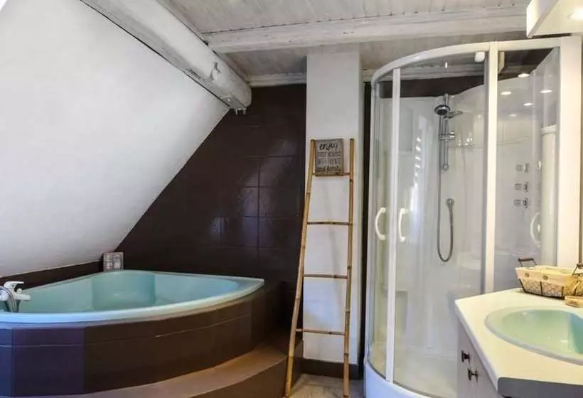 Un Balcon Sur Les Toits