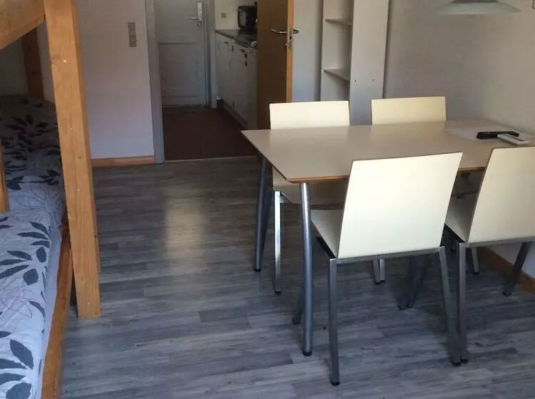 Bopladsen Jyndevad   Hostel