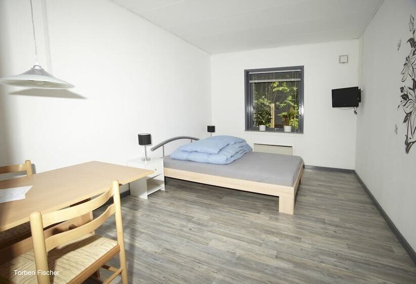 Bopladsen Jyndevad   Hostel