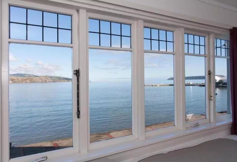 Retkeilymaja Moana Lodge