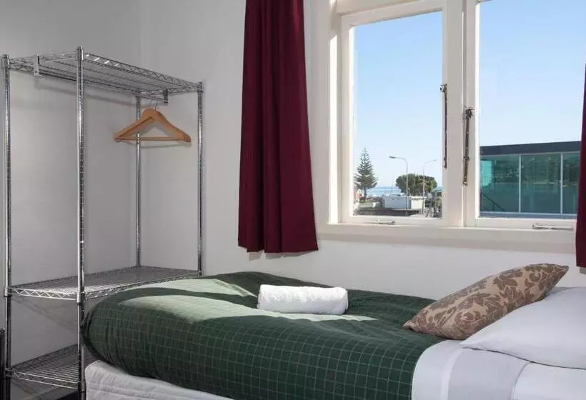 Retkeilymaja Moana Lodge