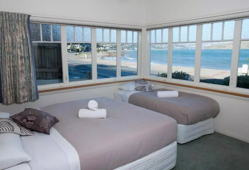 Retkeilymaja Moana Lodge