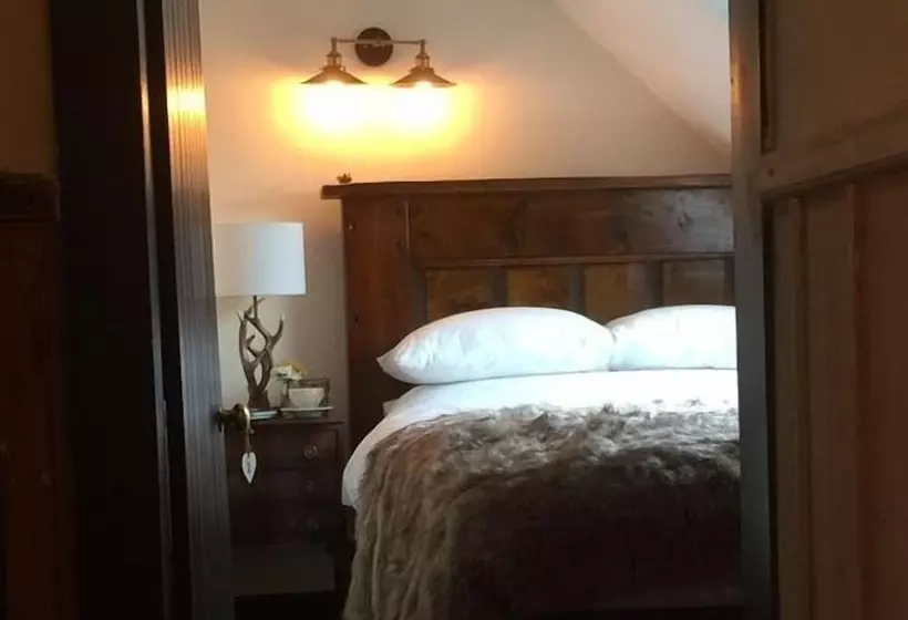 Balsporran Bed And Breakfast