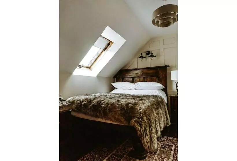 Balsporran Bed And Breakfast