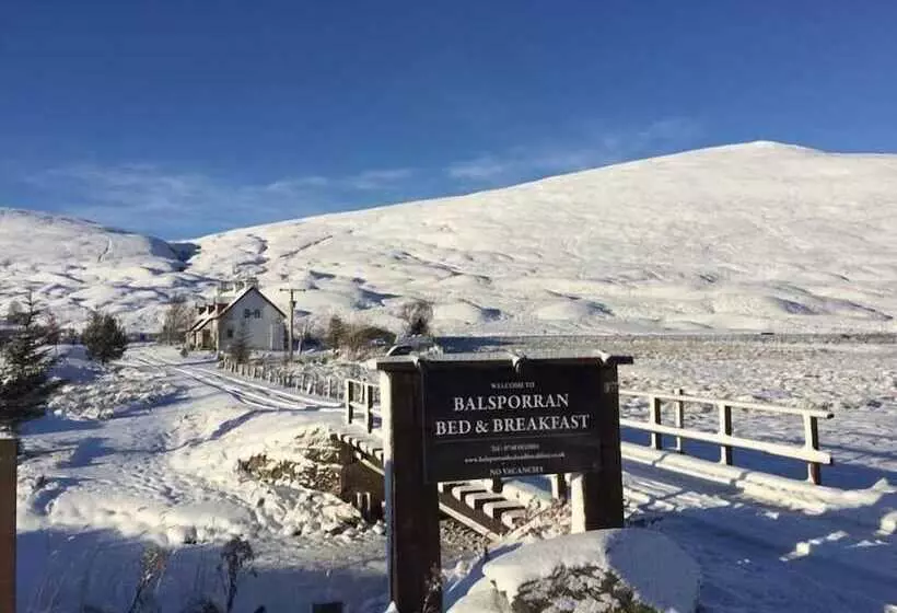 Balsporran Bed And Breakfast