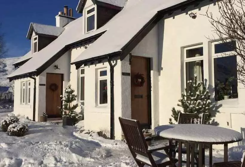 Balsporran Bed And Breakfast