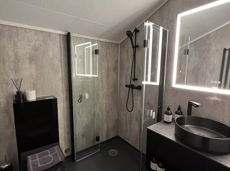 Hotelli Basecamp Spitsbergen