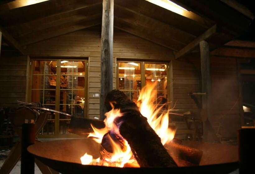 Hüttenhotel Husky Lodge