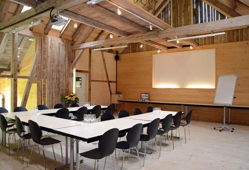 Hüttenhotel Husky Lodge