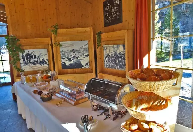 Hüttenhotel Husky Lodge