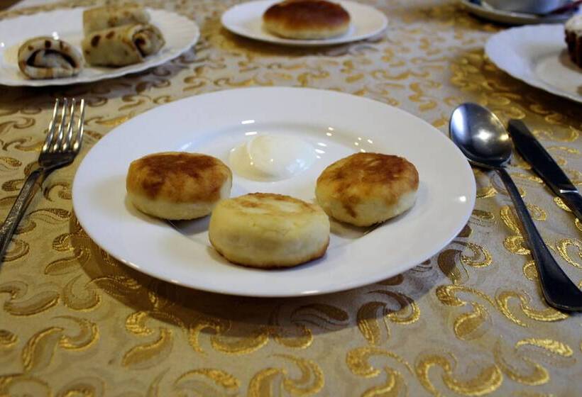 فندق Maxrooms Volga Hollywood