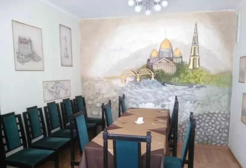 ホテル Maxrooms Volga Hollywood