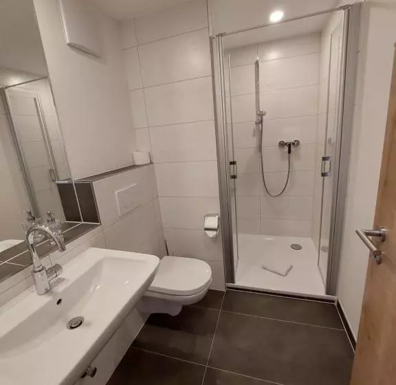 Majatalo Weingut Erich Serwazi