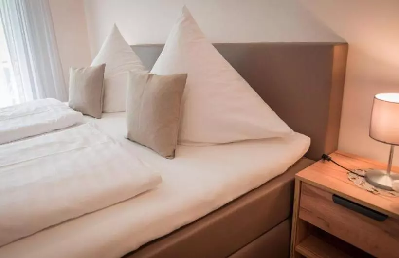 Majatalo Weingut Erich Serwazi