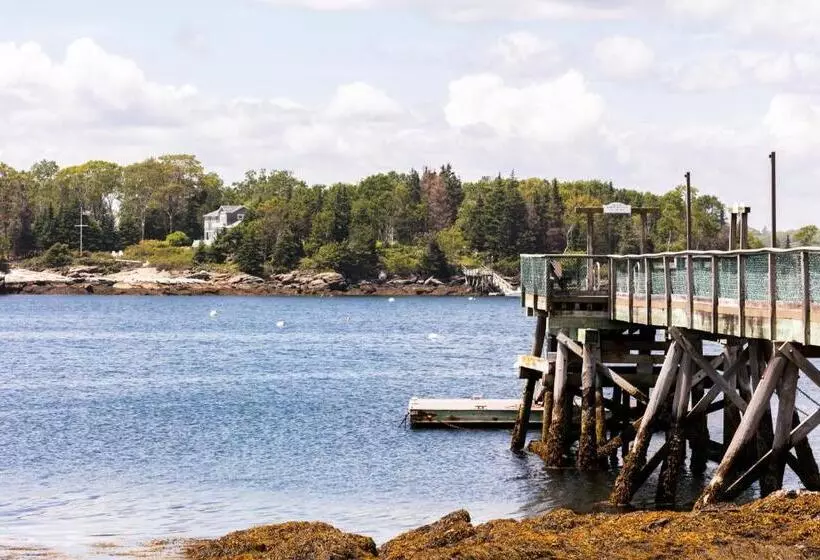 ホテル Bluebird Ocean Point Inn