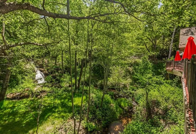 ホテル Northern Queen Inn