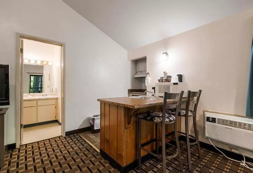 ホテル Northern Queen Inn