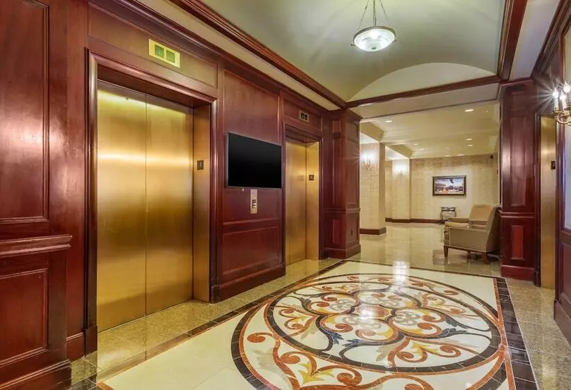 Omni New Haven Hotel At Yale