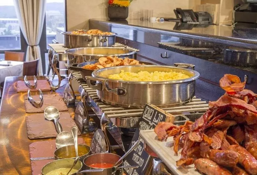 Omni New Haven Hotel At Yale