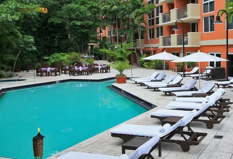 فندق The Mutiny Luxury Suites