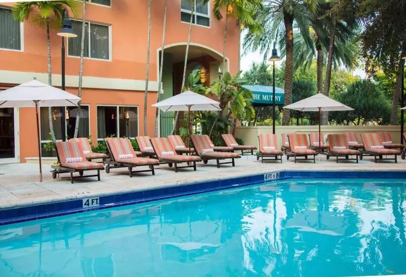 فندق The Mutiny Luxury Suites